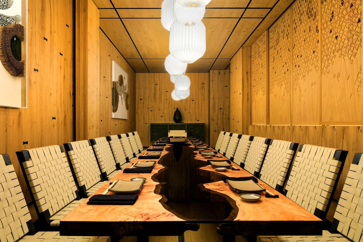 اتاق کنفرانس هتل حیات رجنسی دبی